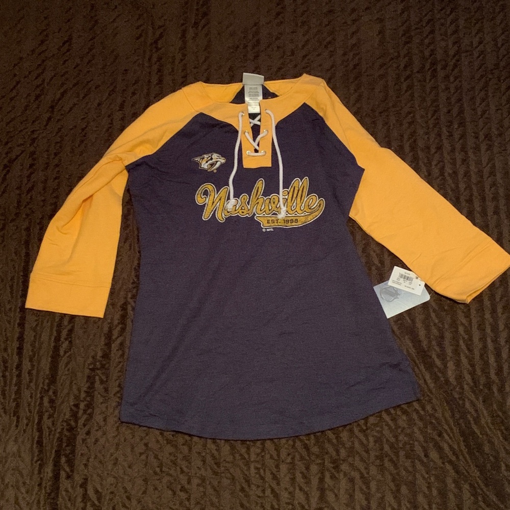 Nashville predators women’s shirt (NWT)